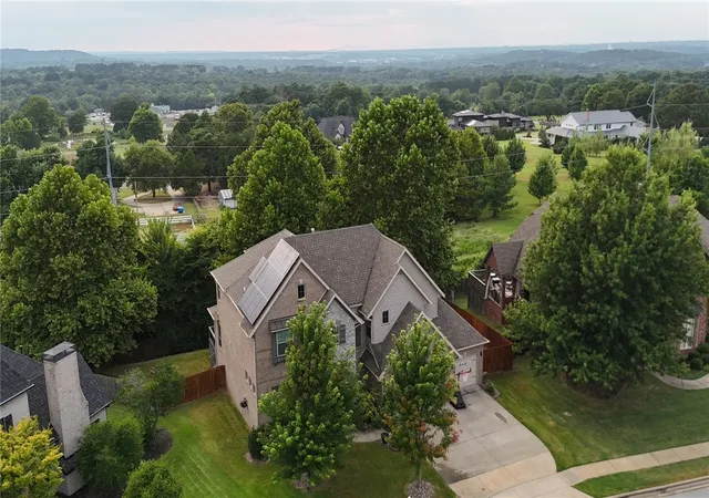 3rd image of 3195 N Blue Star Dr, Fayetteville, AR 72703 | MLS# 1355020
