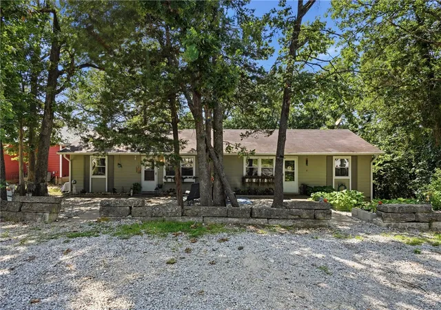1st image of 2 Hillside Dr #A & B, Holiday Island, AR 72631 | MLS# 1354714