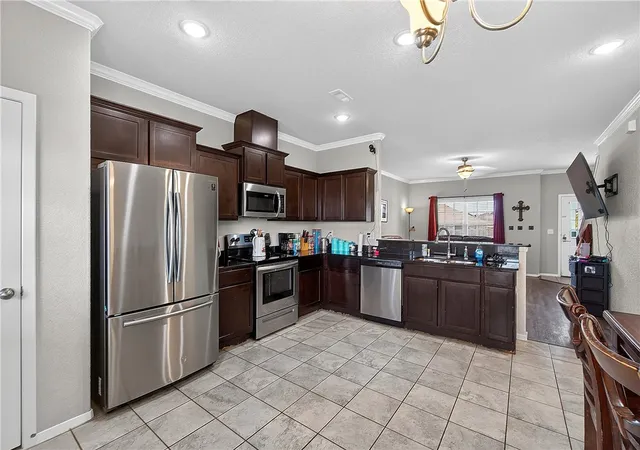 Homes for sale in Bentonville, AR | 4202 Sw Lexington Ave, Bentonville, AR 72713 | MLS# 1354640