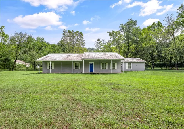 Homes for sale in Washburn, MO | 12722 State Hwy 90 Hwy, Washburn, MO 65772 | MLS# 1355036
