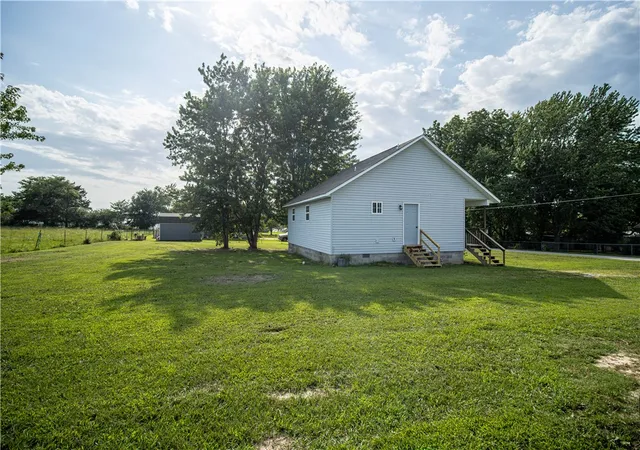 image of 84 Nichols St, Western Grove, AR 72685 | MLS# 1355079