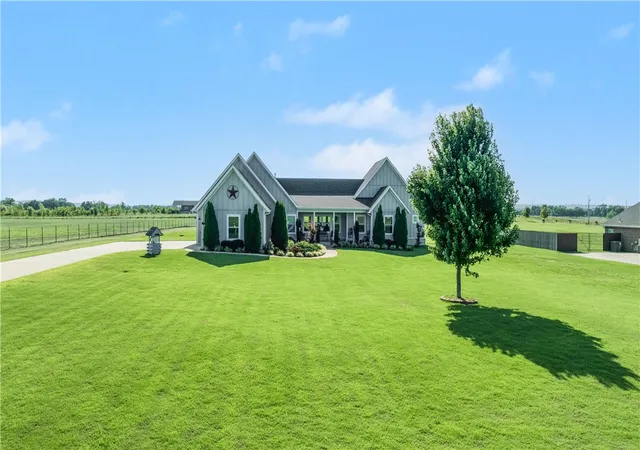 3rd image of 11985 Viney Grove Rd, Prairie Grove, AR 72753 | MLS# 1355044