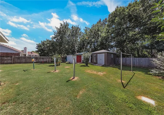 30th image of 2102 K St, Rogers, AR 72758 | MLS# 1355090