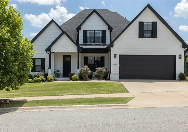 2nd image of 3445 E Galaxy Cir, Fayetteville, AR 72701 | MLS# 1354984
