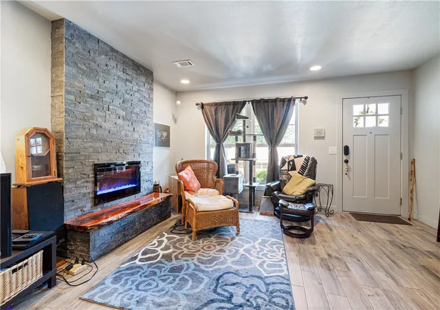 5th image of 31 Nantucket Dr, Bella Vista, AR 72715 | MLS# 1355008