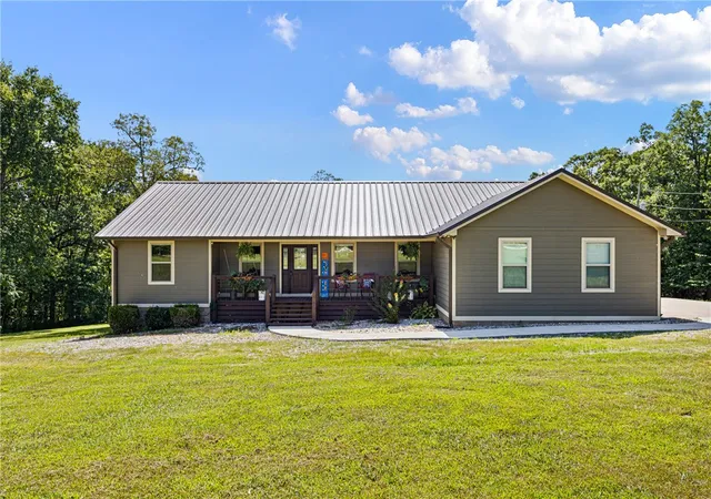 1st image of 329 Ar 21 St Hwy 21, Ozone, AR 72854 | MLS# 1355199