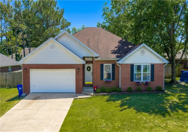 1st image of 305 Ridgemont Ave, Lowell, AR 72745 | MLS# 1355178