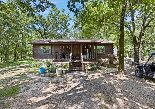 Homes for sale in Atkins, AR | 425 Hartwick Ln, Atkins, AR 72823 | MLS# 1354808
