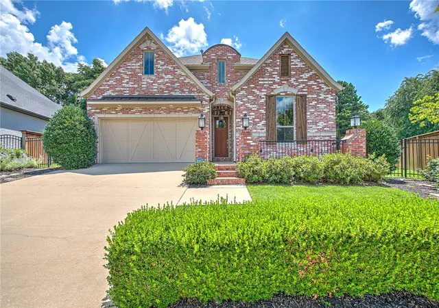 1st image of 1716 Rutherford Ave, Fayetteville, AR 72703 | MLS# 1355236