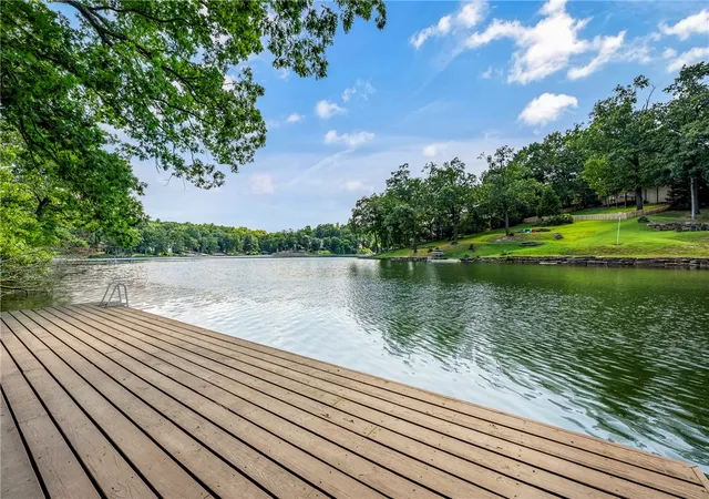 2nd image of 12 Deane Cir, Bella Vista, AR 72715 | MLS# 1355244