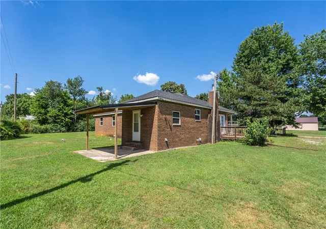 2nd image of 13433 Jenkins Corner Rd, Gravette, AR 72736 | MLS# 1355130