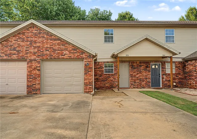 24th image of 870 W Melmar Dr, Fayetteville, AR 72703 | MLS# 1355330