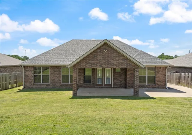 Homes for sale in Siloam Springs, AR | 1901 N Midland Knoll Ct, Siloam Springs, AR 72761 | MLS# 1355349