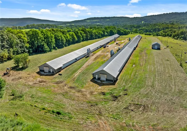 2nd image of 17117 Dutch Mills Road South, Lincoln, AR 72744 | MLS# 1355347