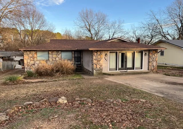 1st image of 307 Prestonwood St, Harrison, AR 72601 | MLS# 1355389