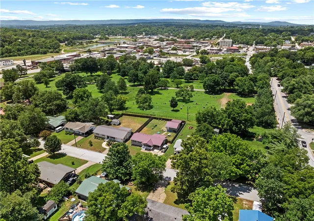 35th image of 322 N 1st St, Harrison, AR 72601 | MLS# 1355306