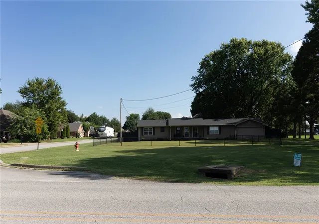 2nd image of 497 Rheas Mill Rd, Farmington, AR 72730 | MLS# 1355451