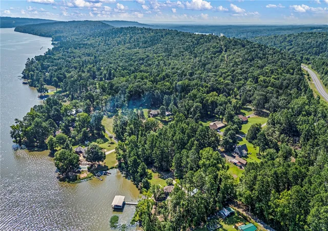 Homes for sale in Dardanelle, AR | 10101 Lakeshore Loop, Dardanelle, AR 72834 | MLS# 1355251