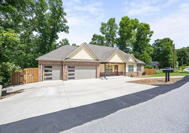 2nd image of 50 Melanie Dr, Bella Vista, AR 72714 | MLS# 1355302