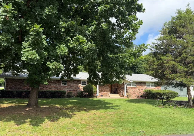 1st image of 704 Vine St, Clarksville, AR 72830 | MLS# 1355446