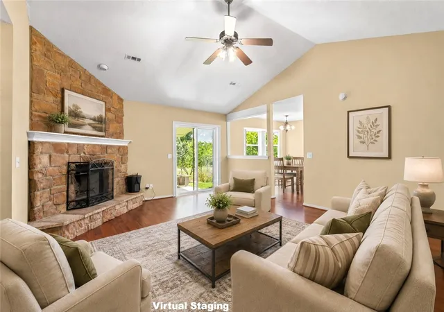 Photo 4 of Single family home for sale at 15520 Jack Crabtree Rd, Bentonville, AR 72712 | MLS# 1355239 | Listing updated on 2026-08-03