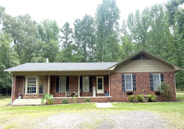 Photo 3 of Single family home for sale at 534 Worley Ln, Russellville, AR 72802 | MLS# 1355532 | Listing updated on 2026-07-16