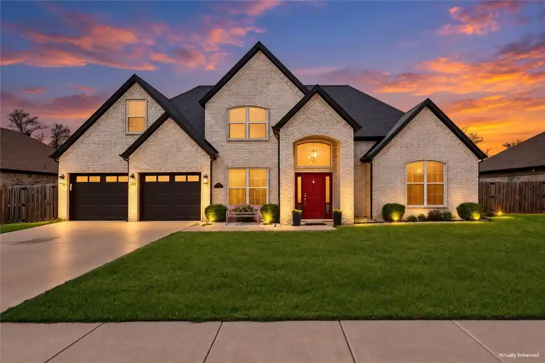 Photo 1 of Single family home for sale at 1860 Sunrise Cir, Centerton, AR 72719 | MLS# 1355540 | Listing updated on 2026-10-24