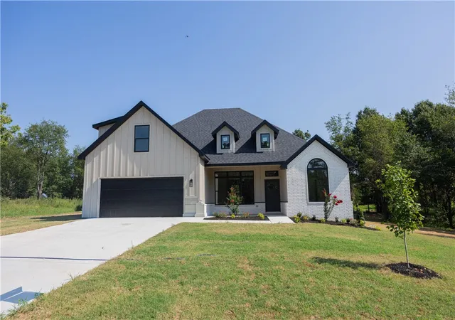 1st image of 13025 Wallys Wy, Gentry, AR 72734 | MLS# 1355472