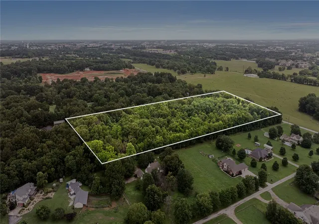 Photo 2 of Land for sale at 2920 S Rainbow Rd, Rogers, AR 72758 | MLS# 1355563 | Listing updated on 2026-07-22