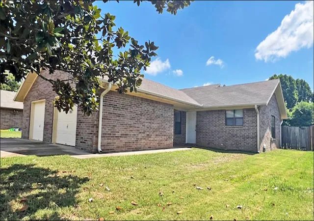 Homes for sale in Rogers, AR | 1949   1951 S 18th St, Rogers, AR 72758 | MLS# 1355149