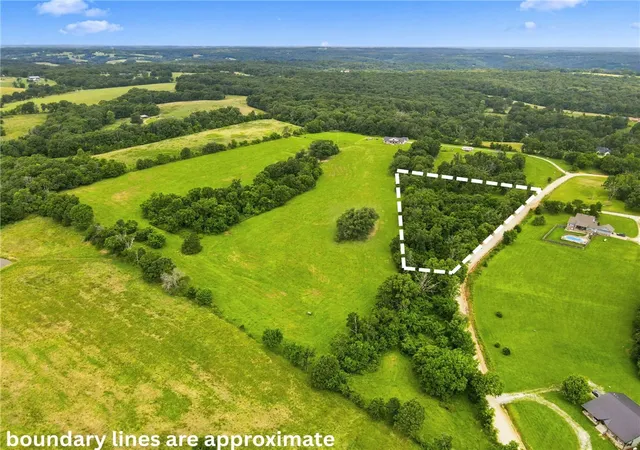 1st image of Lucas Ln, Pea Ridge, AR 72751 | MLS# 1355304