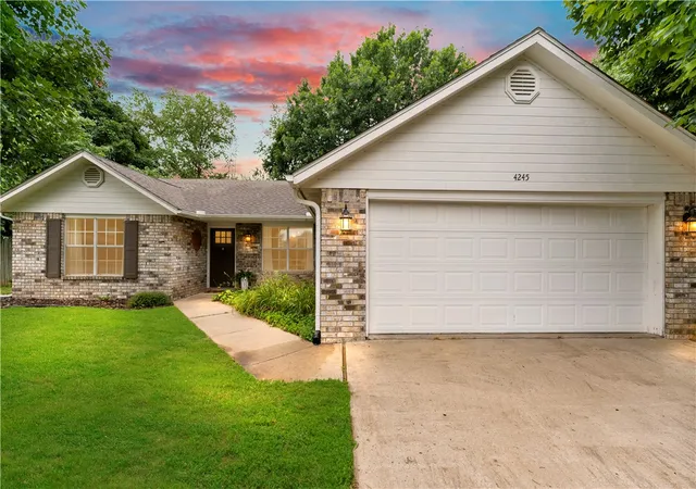 4th image of 4245 W Patrick St, Fayetteville, AR 72704 | MLS# 1355230