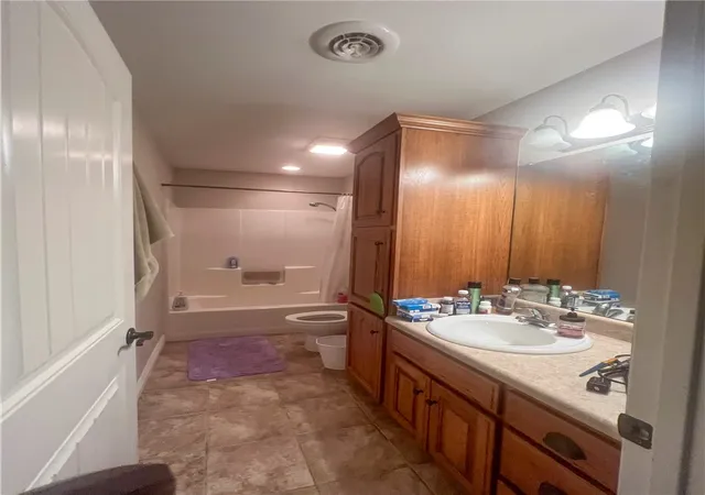 12th image of 644 White Oak St, Gentry, AR 72734 | MLS# 1355696