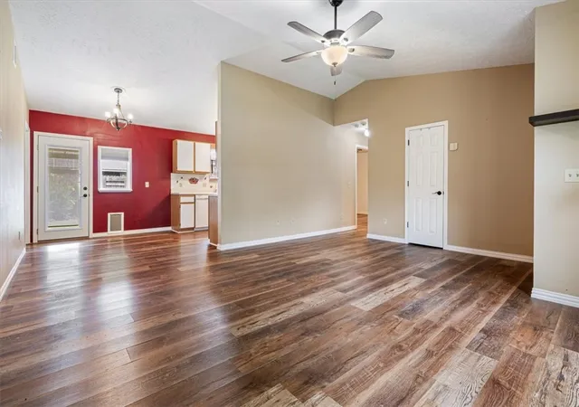 Homes for sale in Siloam Springs, AR | 1375 Justin Ct, Siloam Springs, AR 72761 | MLS# 1355710