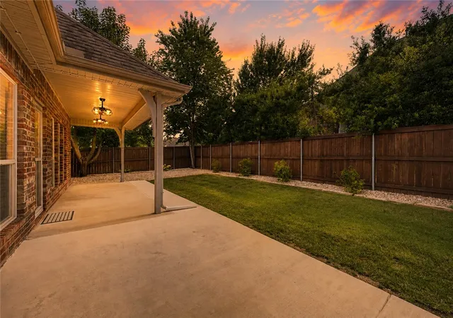 Homes for sale in Bentonville, AR | 5200 Blaire Mont Rd, Bentonville, AR 72713 | MLS# 1355687