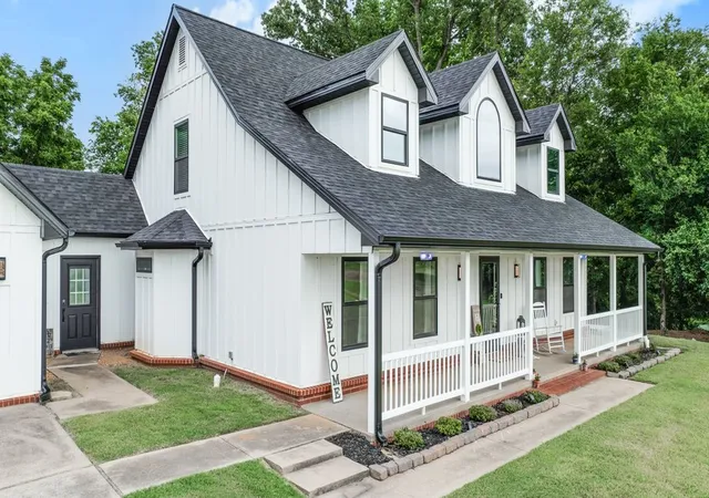 Homes for sale in Springdale, AR | 6616 Har Ber Ave, Springdale, AR 72762 | MLS# 1355799