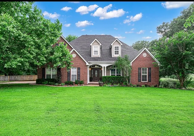 1st image of 17995 Harmon Rd, Fayetteville, AR 72704 | MLS# 1355717