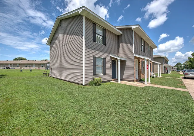 3rd image of 1600 A,B,C,D Oriole St, Springdale, AR 72764 | MLS# 1355438