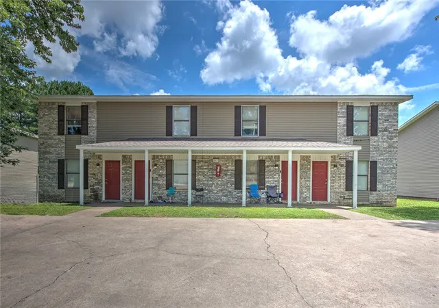 1st image of 1607 A,b,c,d Oriole St, Springdale, AR 72764 | MLS# 1355439
