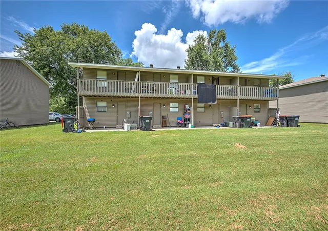 3rd image of 1607 A,B,C,D Oriole St, Springdale, AR 72764 | MLS# 1355439