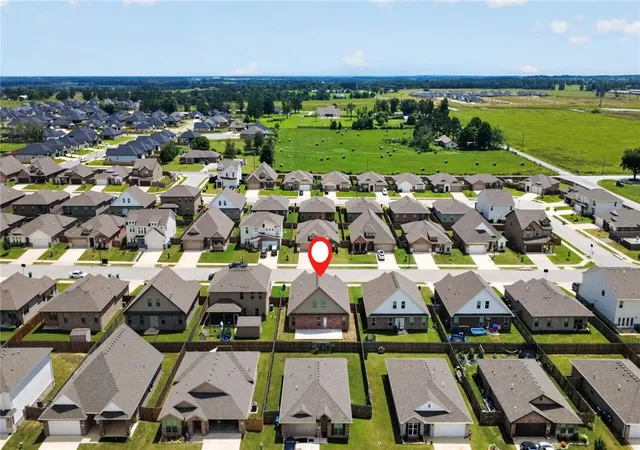 Homes for sale in Centerton, AR | 2120 Periwinkle Pl, Centerton, AR 72719 | MLS# 1353507