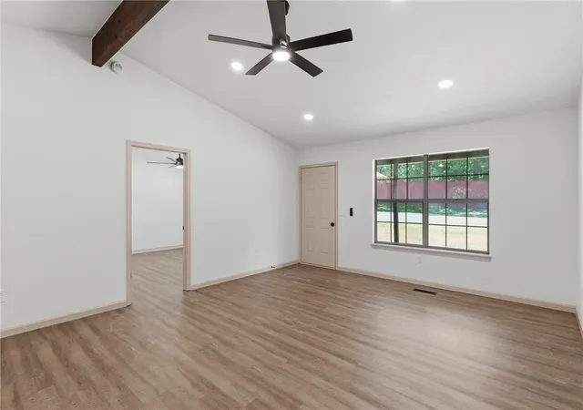5th image of 8 Kenilworth Dr, Bella Vista, AR 72714 | MLS# 1354550