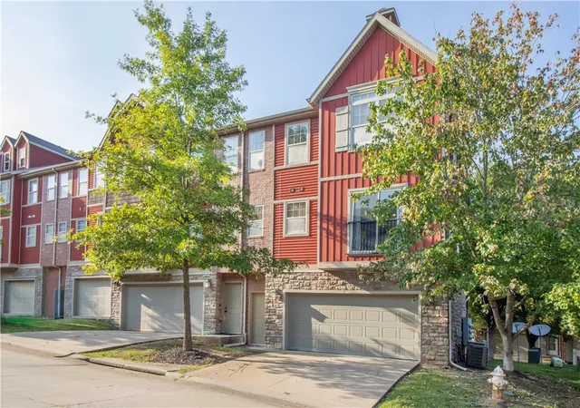 1st image of 2852 W Hillshire Dr, Fayetteville, AR 72704 | MLS# 1355839