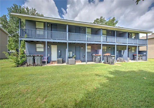 4th image of 1505 A,B,C,D Oriole St, Springdale, AR 72764 | MLS# 1355506