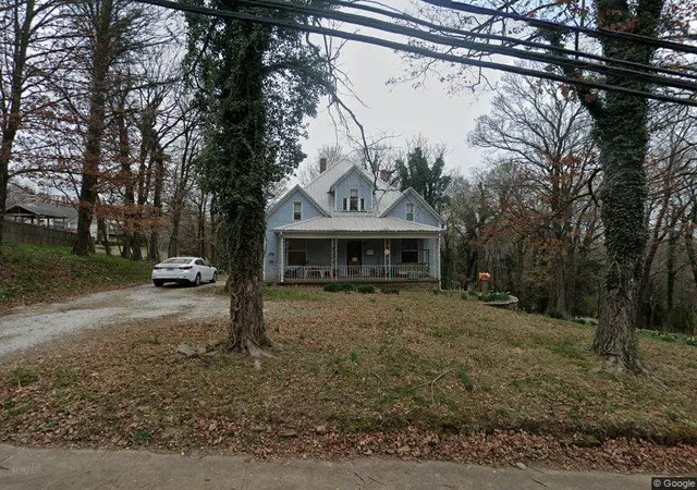 1st image of 415 Spring St, Fayetteville, AR 72701 | MLS# 1355872