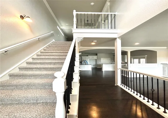 2nd image of 583 N Rupple Rd, Fayetteville, AR 72704 | MLS# 1355870