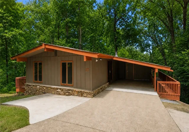 2nd image of 17 Wentworth Dr, Bella Vista, AR 72715 | MLS# 1355752