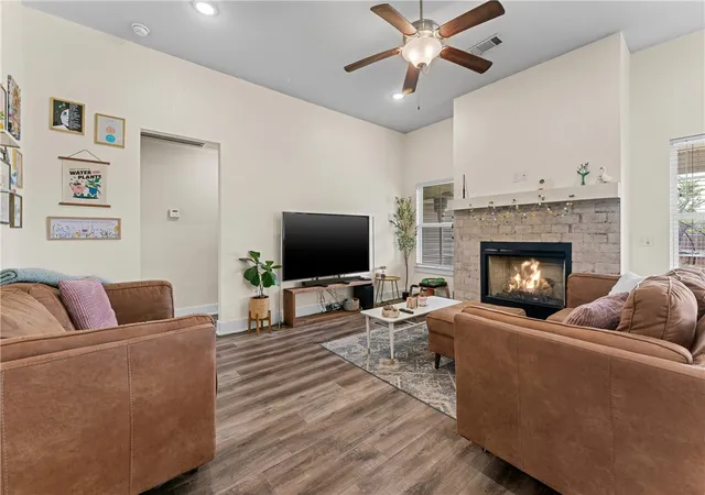5th image of 356 Miles Ave, Gentry, AR 72734 | MLS# 1355801