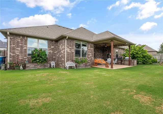 Photo 2 of Single family home for sale at 6001 Sw North Frk St, Bentonville, AR 72713 | MLS# 1355879 | Listing updated on 2026-10-07