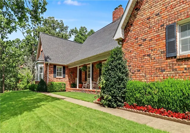 4th image of 1134 N Crossover Rd, Fayetteville, AR 72701 | MLS# 1355771